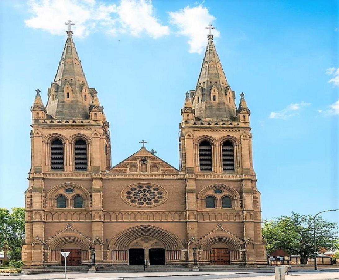 Adelaide Style Accommodation-Getaway In North Adelaide- Close To City Екстер'єр фото
